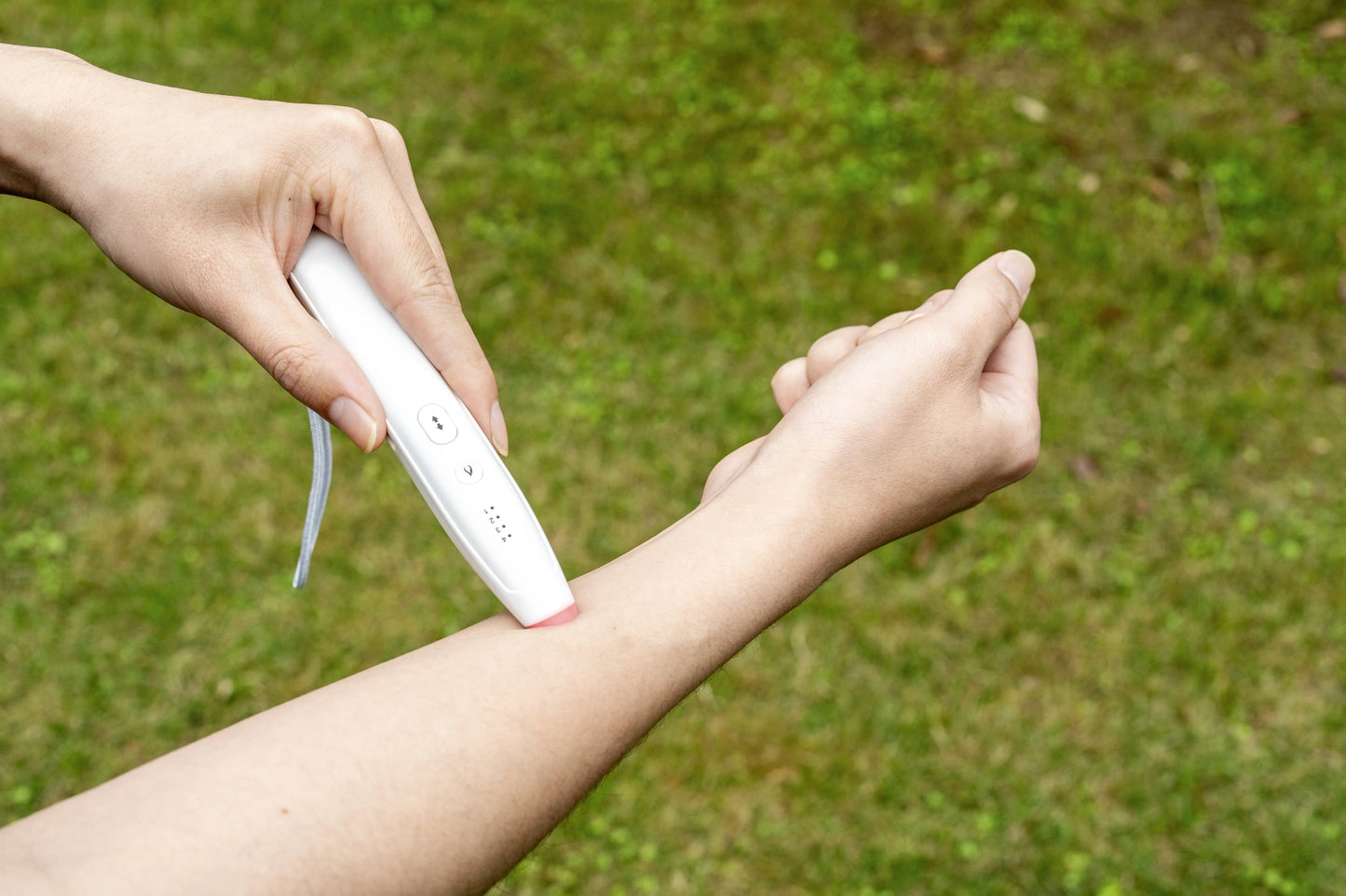 Elektronischer Stichheiler Insektenstich Mückenstich Heiler Anti Juckreiz Stift Markenlos
