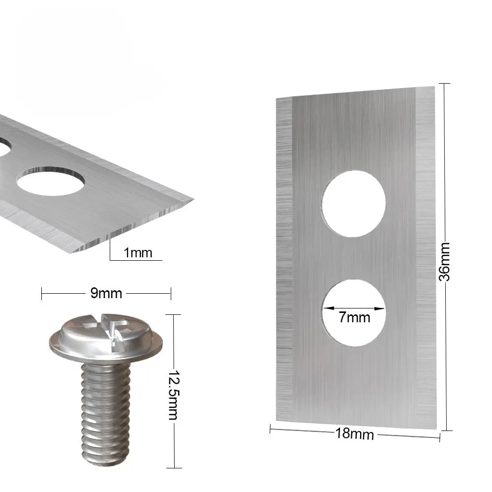 Nahaufnahme der 2-Loch Edelstahlklingen am Messerteller des Worx M700 – Optimale Balance und reduzierte Vibrationen